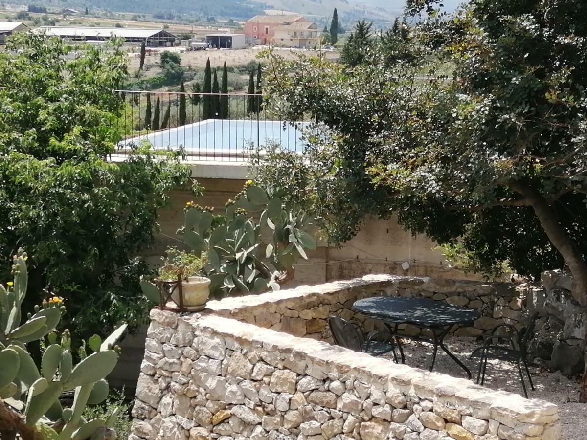 Poggio Del Gallo Chiaramonte Gulfi Exterior foto